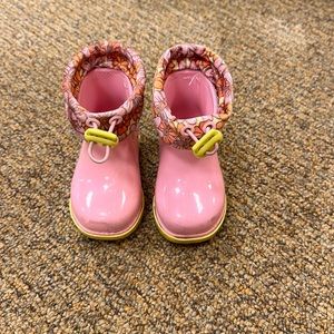 Mini Melissa Rainboors III